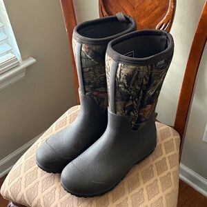 Bogs Camouflage Seamless Boots